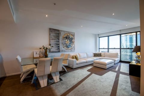 6 Bedrooms in Prima Apartment in Southbank