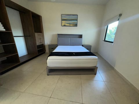 Walking Distance PLAZA LA ISLA Apartment in Merida