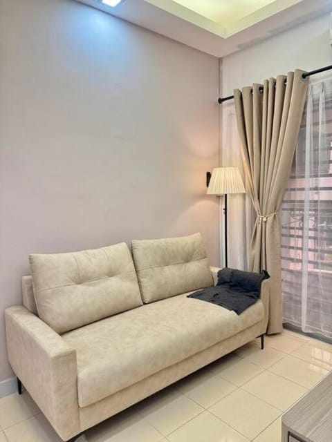 Monthly or short rent Available 14min Sutera mall Aeon Bukit Indah Apartment in Johor Bahru