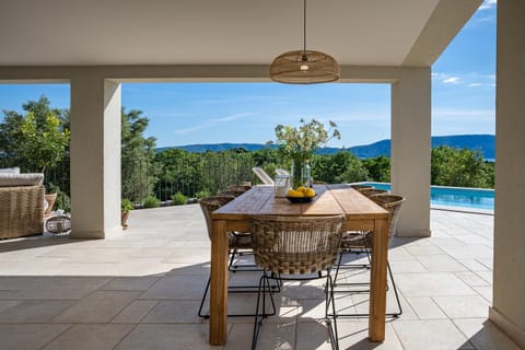 Balcony/Terrace, Dining area, Sea view