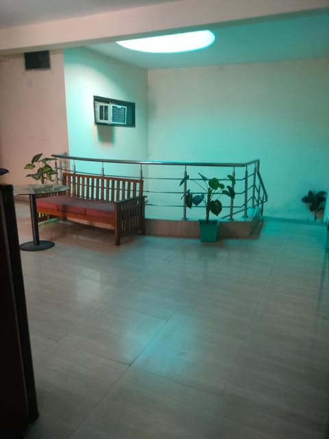 Noida Inn by GuestLo Hostel in Noida