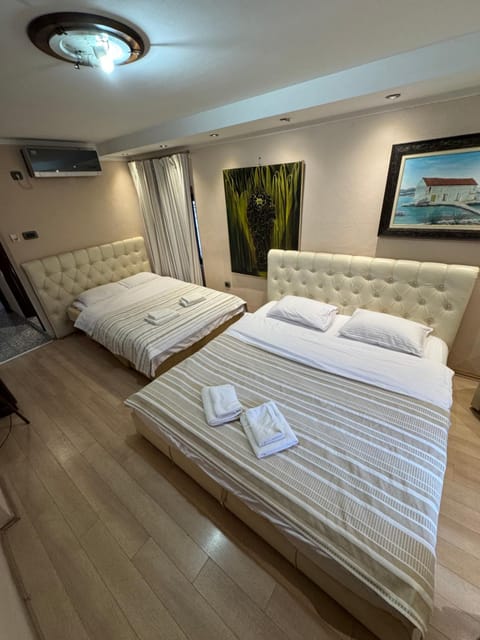 Bed, Photo of the whole room, Bedroom, towels, air conditioner