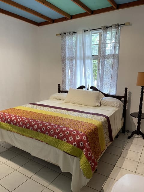Widcombe House Vacation rental in Kingston