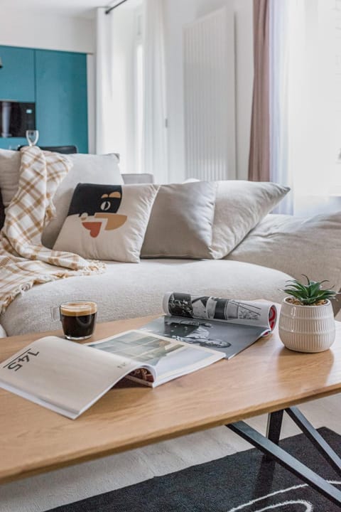 Beige Hospitalité - Totem Netflix et wifi gratuit Apartment in Saint-Étienne