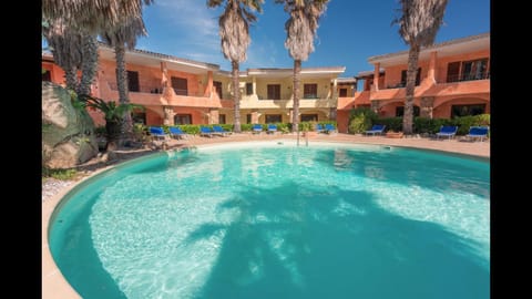 Pool view, Swimming pool, furniture