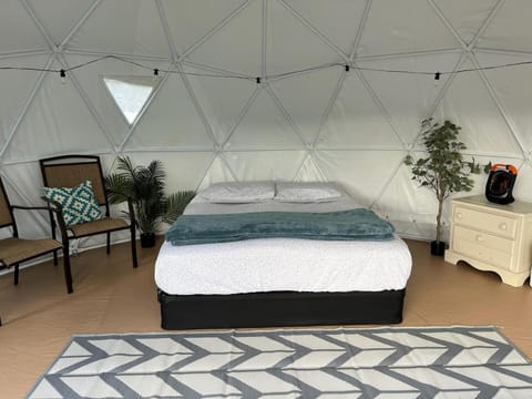 Spacious Dome Tent Glamping Camping Laie North Shore Oahu Tienda de lujo in Laie