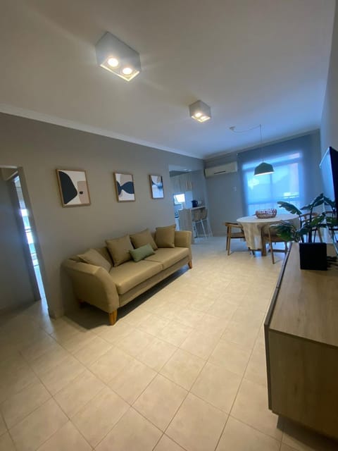 amplio y moderno dpto -zona poncho verde Apartment in Corrientes