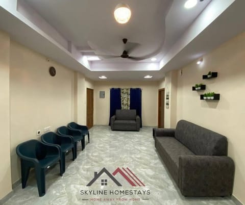 5BHK Suites with Epic Views & Ventilation in Tolichowki by Skyline Homestays Apartment in Hyderabad