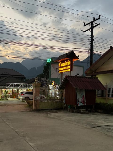 Khampaseuth Hotel Vang Vieng Hotel in Vang Vieng