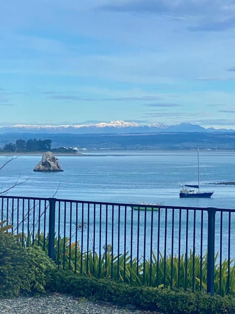 Natural landscape, Mountain view, Sea view