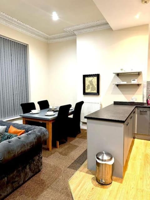 City Centre 2 Bed Apartment Perfect For Long Stays Apartment in Preston