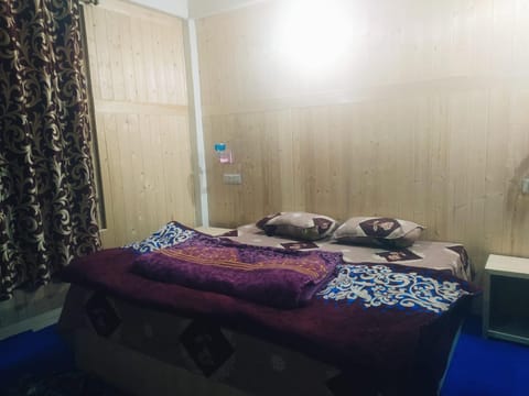 Adiyogi Hostel Vacation rental in Manali