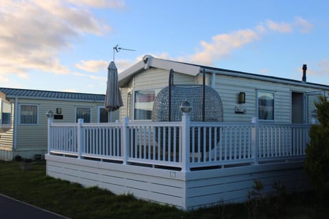 Property building, Balcony/Terrace