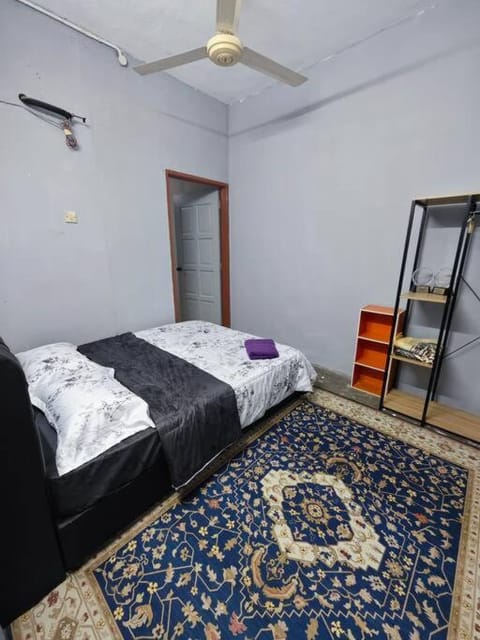 IlhamD' Homestay Kulim 5 Bedroom with 3 Toilet House in Penang