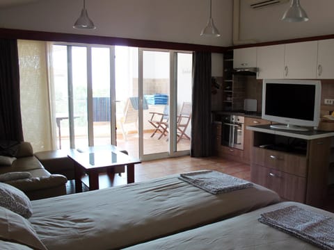 Ra-Krvavica Studio Apartment in Makarska