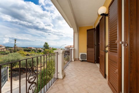 Aghi di Pino Holiday Apartment in Acireale