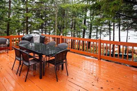 Patio, Day, Balcony/Terrace, Seating area