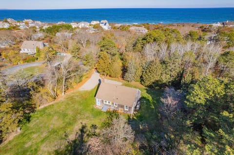 2 Carleton Drive West East Sandwich- Driftwood Casa in East Sandwich