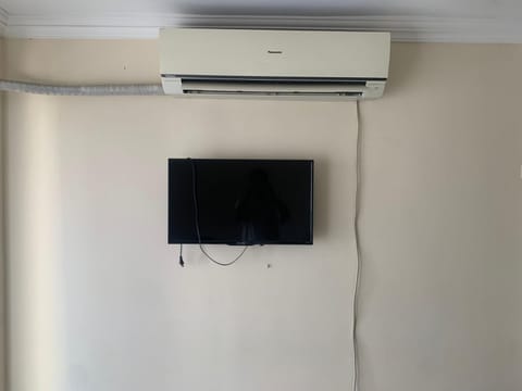 TV and multimedia, air conditioner