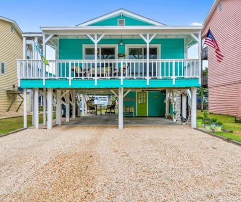 The Marlin House 143 Marlin Drive home House in Holden Beach