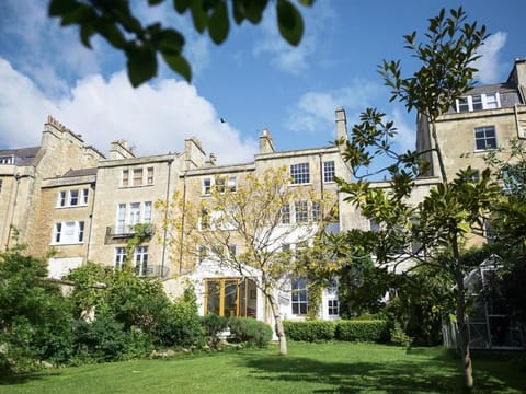 Percy Place Bath Apartment in Bath