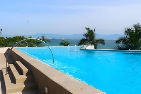 Bird's eye view, Beach, Landmark view, Sea view, Area and facilities, Swimming pool