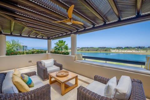 Condo Lago PH in El Encanto by Mita Residential Apartment in State of Nayarit