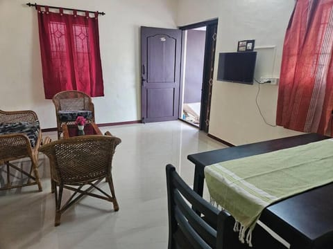 SHI's 2BHK home in Coimbatore near Sai Baba Colony, Ganga Hospital, Women's care Villa in Coimbatore