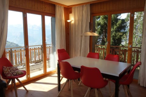 Gentianes COSY & MOUNTAIN apartments Appartement in Nendaz