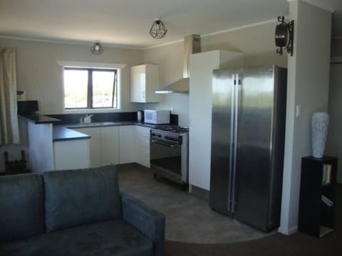 Skyline Apartments - Upper Apartment Appartamento in Raglan