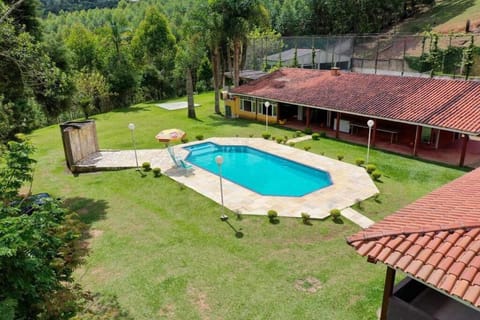 Casa de Campo Ibiúna Fazenda Vale Dourado House in State of São Paulo