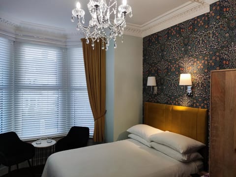 Bed, Bedroom, wardrobe