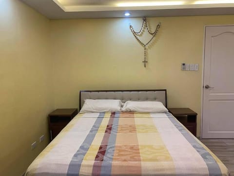 Amalfi City Di Mare 502 3BR Internet Netflix Apartment in Cebu City