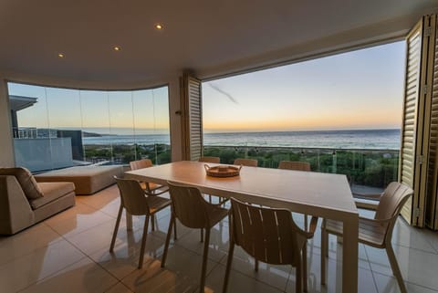 Seating area, Beach, Beach, Sea view