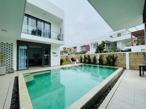 Villa By Z Villa in Vung Tau