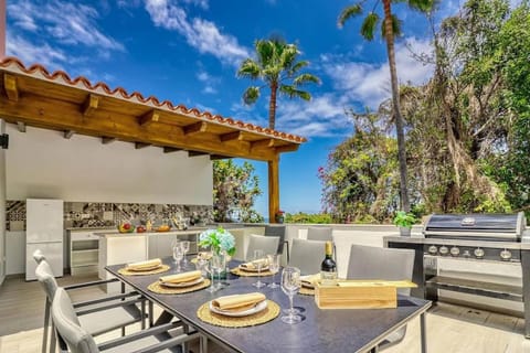 Balcony/Terrace, Dining area