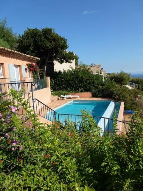 Villa Florentine Cavalaire 7 Pers CLIM WIFI BBQ House in Cavalaire-sur-Mer