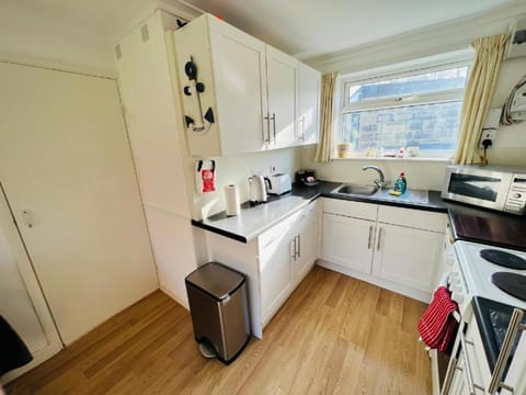 2 Bedroom Chalet SB177, Sandown, Isle of Wight Wohnung in Yaverland