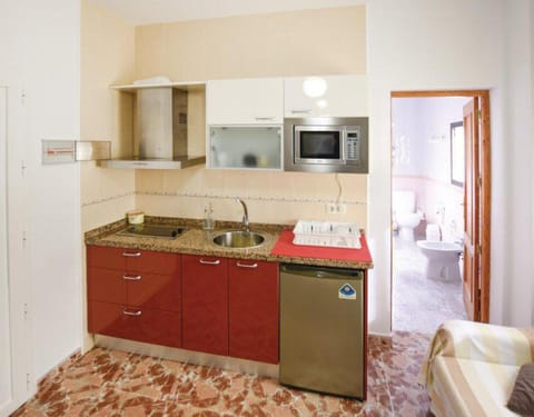 Kitchen or kitchenette, Living room