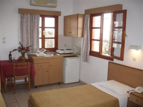 Chrysa Studios Apartment in Lindos