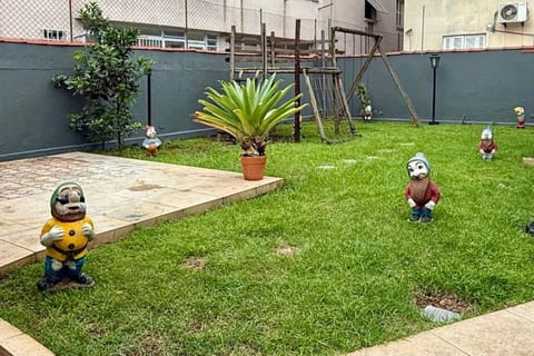 Garden, Balcony/Terrace