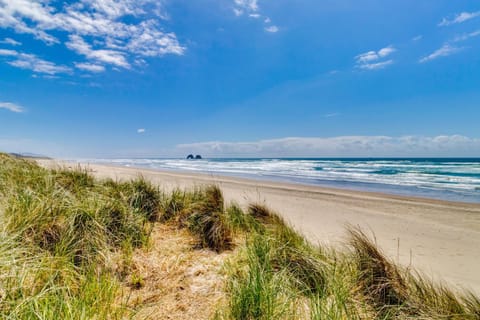 Pacific Horizon Haven House in Rockaway Beach