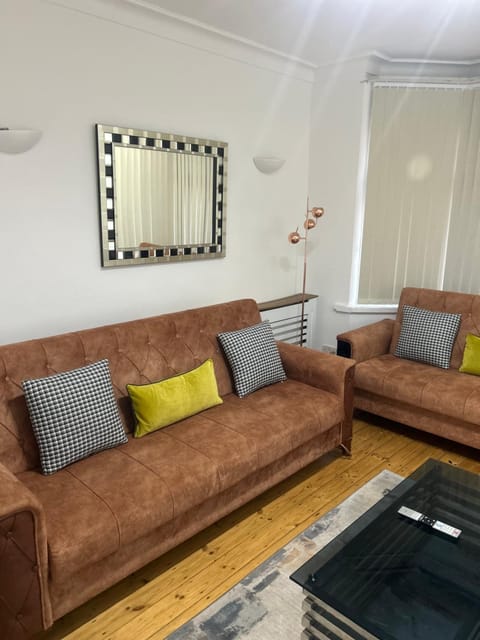 Tavistock Drive Vacation rental in Nottingham