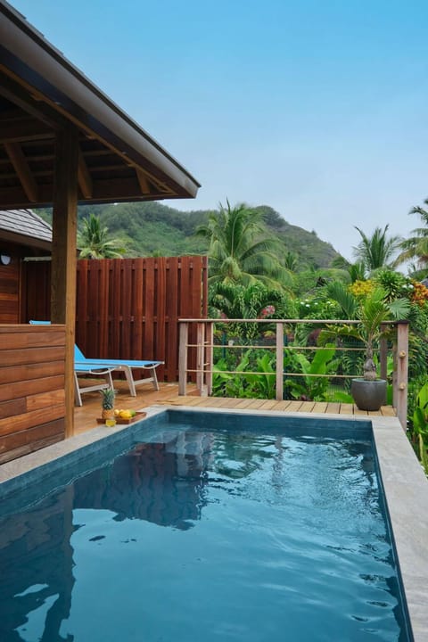 Mountain view, Pool view, Swimming pool