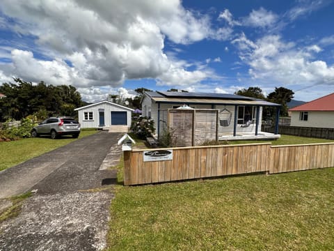 Relaxing Raglan & the Boat House Casa in Raglan