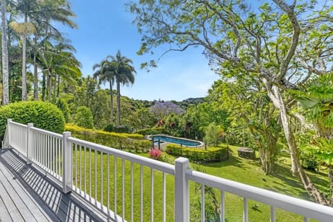 Montville Estate - Luxury Hinterland Home & Pool House in Montville