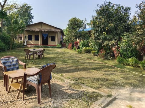 Crocodile View Camp Hotel Hotel in Bagmati Province, Nepal