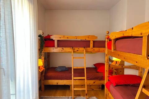 Bed, Photo of the whole room, Bedroom, bunk bed