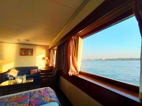 Nile View Aton Cruise Hotel in Cairo Governorate