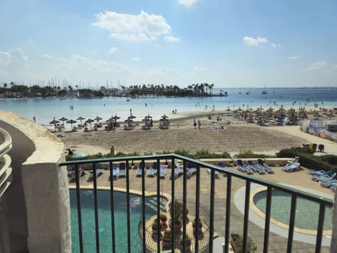 Balcony/Terrace, Beach, Sea view, Swimming pool